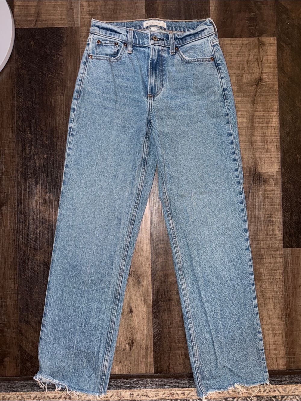 Classic High-Rise Straight Leg Abercrombie